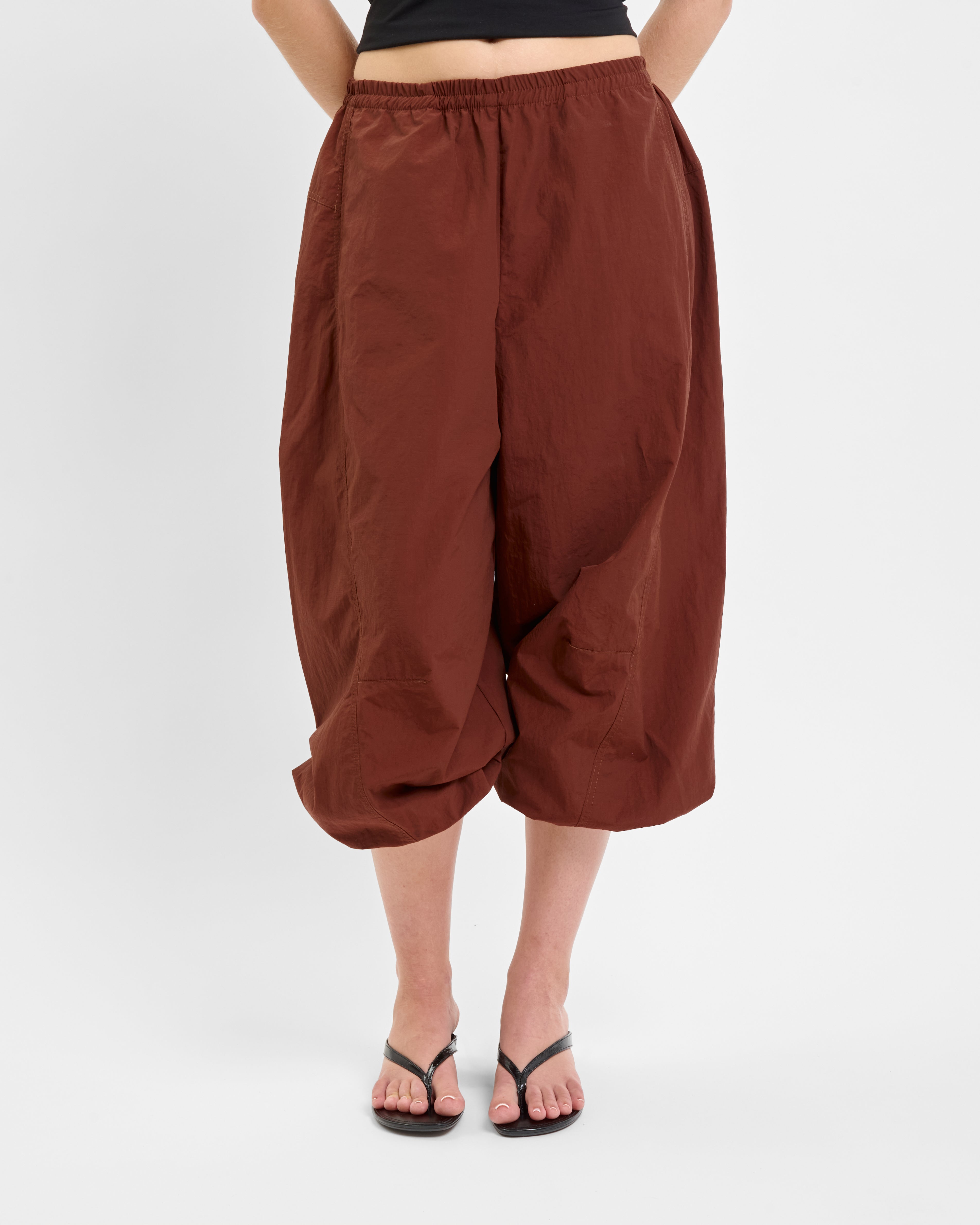 Cropped Trousers Maple VANOU – vue de face
