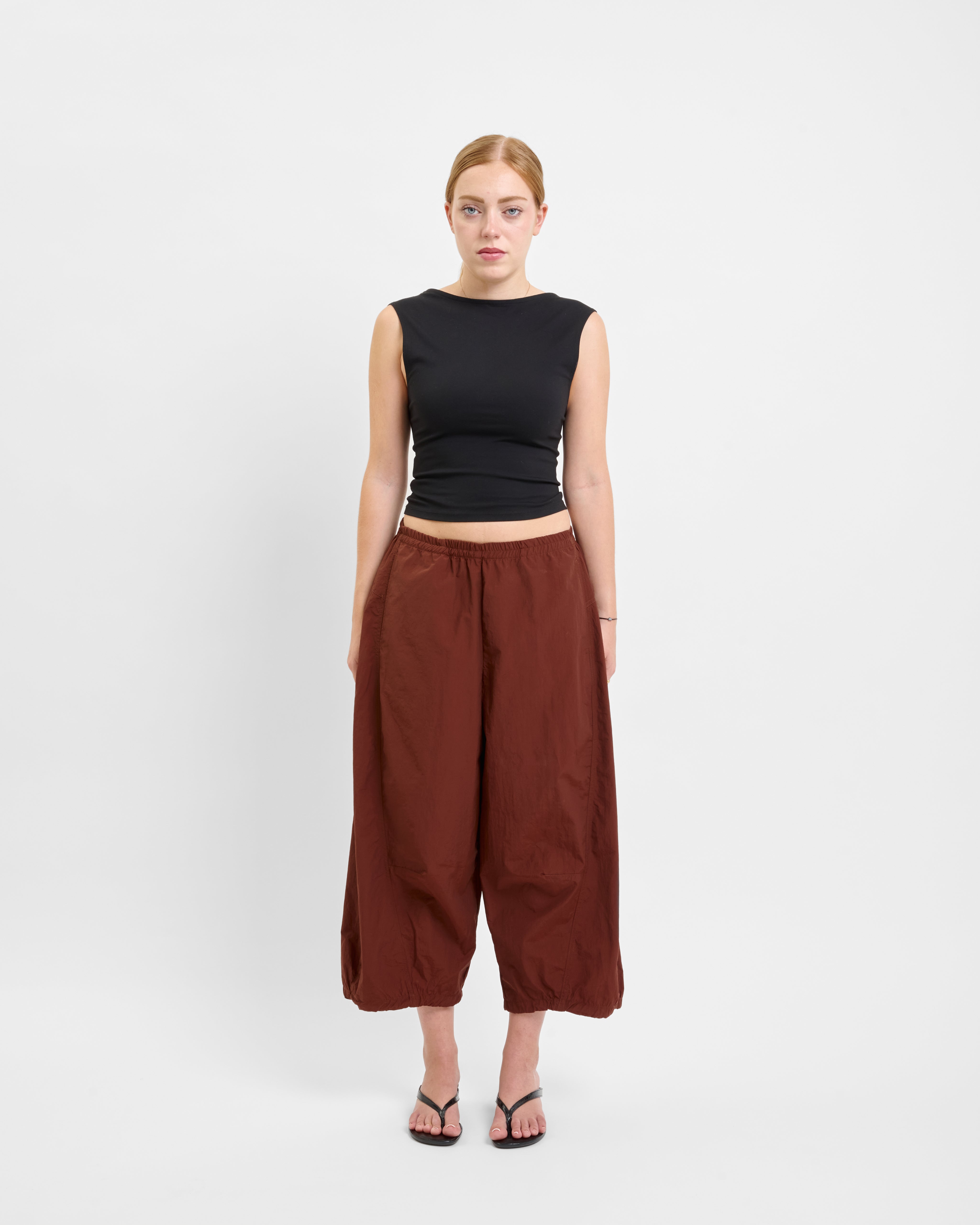 Cropped Trousers Maple VANOU – vue de face